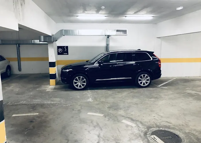 S Luxury Apartments